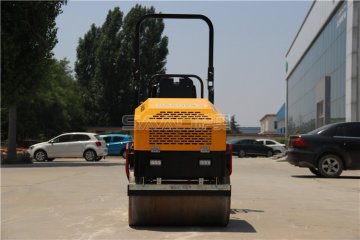 輪胎式壓路機(jī)和鋼輪式壓路機(jī)的區(qū)別，你知道幾