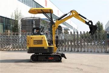 小型挖掘機(jī)使用破碎錘要注意什么？搞不好挖機(jī)